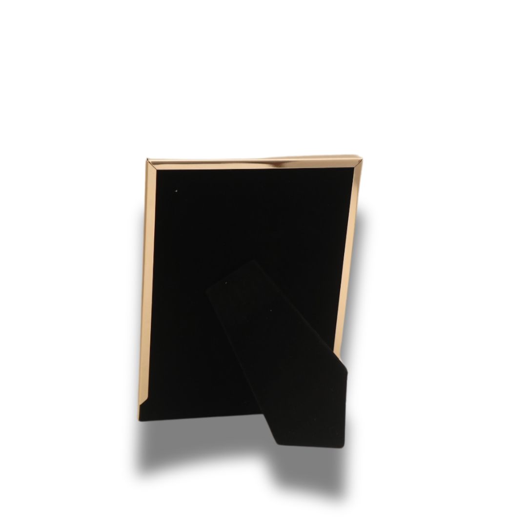 Silhouette Gold Photo Frame 5x7 (2)